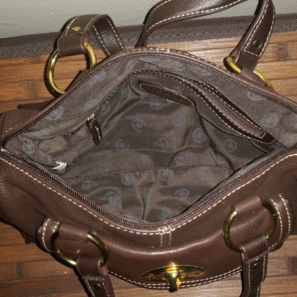 Chaps shoulder bag - Picture 2 of 5